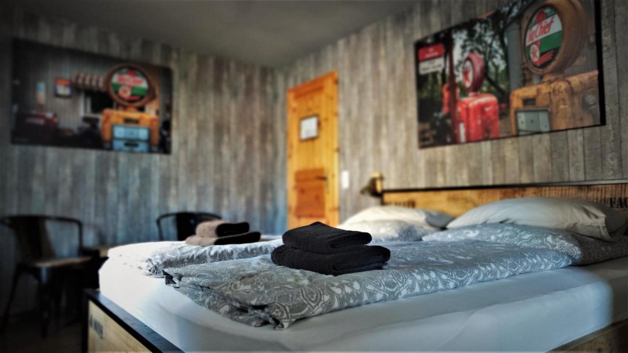 Roastineer Hotel Battenberg  Екстер'єр фото