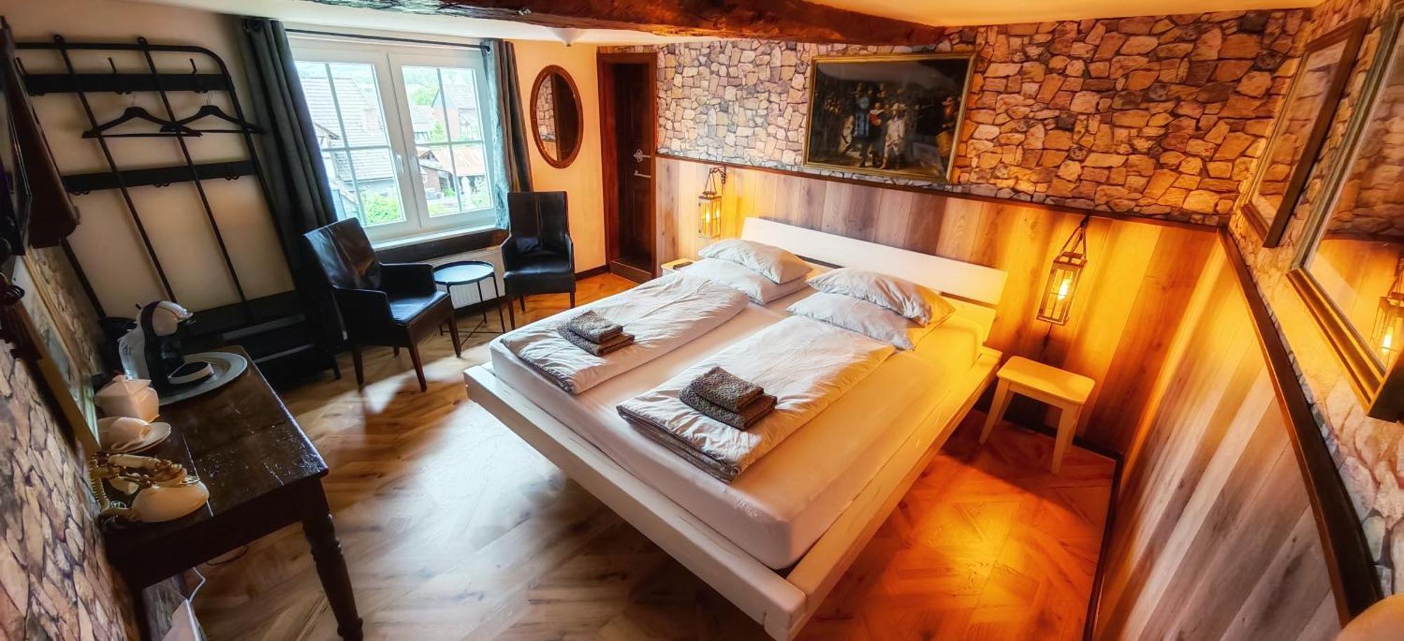 Roastineer Hotel Battenberg  Екстер'єр фото